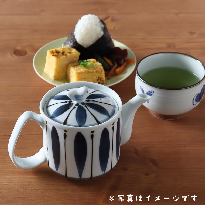 Yuki Roman Light Pot with Tea Strainer, Made in Japan,