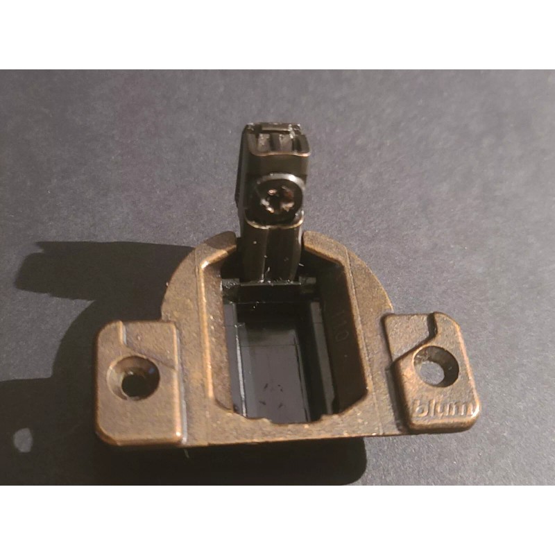 Blum (LOT OF 1) RARE Blum COMPACT 110° Hinge 30.310-11.02