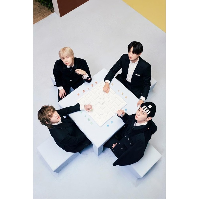 SHINee HARD 8th Album Contents+POB+Tracking Sealed (SMini Random Version)