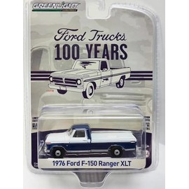 Green Light - 28100-C - Model 1976 F ord F-150 Ranger XLT - 7cm Scale 1/64