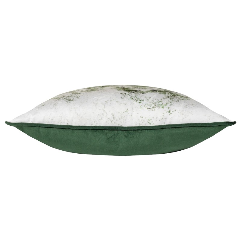 Furn. Classic Reindeer Velvet Piped Cushion Cover