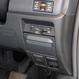 Tsuchiya Yak SY-NV8 Toyota 80 Series Noah Voxy Esquire Exclusive Built In ETC Cover