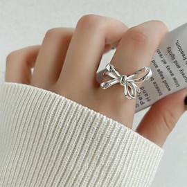Enautoabs Minimalist Silver Plated Bow Ring Polished Bow Knot Open Rings Adjustable Bow Tie Finger Ring Metal Bow Knot Rings Jewellery for Women, Zinc, No Gemstone