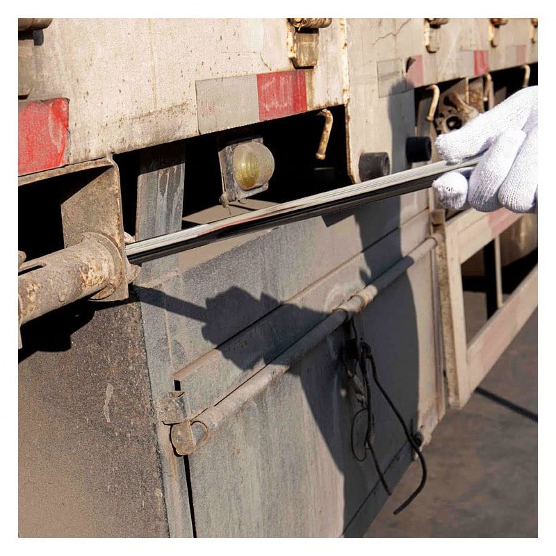 FOCMKEAS 32"(800mm) Aligning Pry Bar Round Crowbar Sleever Bar for