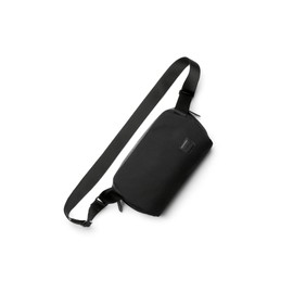 Bellroy Classic Sling (Everyday Minimalist 3L Crossbody Bag with Internal Organisation, Adjustable Cross Strap and Car Compression System), black, Unit size