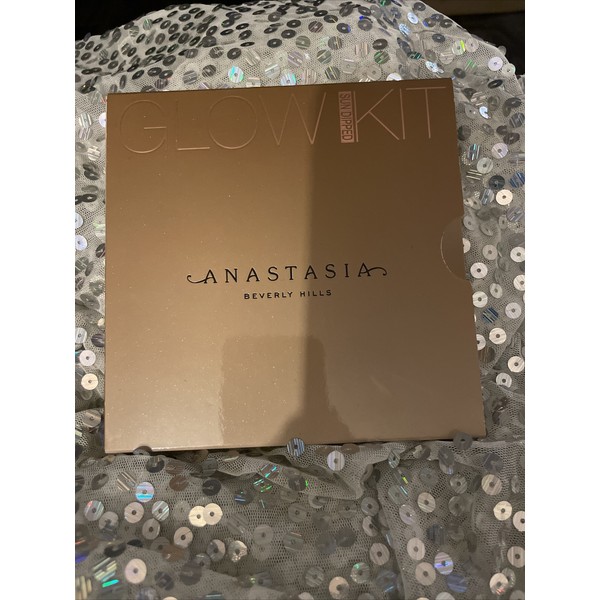 Anastasia Beverly Hills Glow Kit SUN DIPPED Highlighting Illuminating Palette