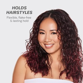 Rizos Curls- BENEFICIOS: Define los rizos sin dejar el cabello crujiente, con una fijación ligera, suave y sin frizz. Aumenta el brillo, la hidratación y mejora la salud del cabello.