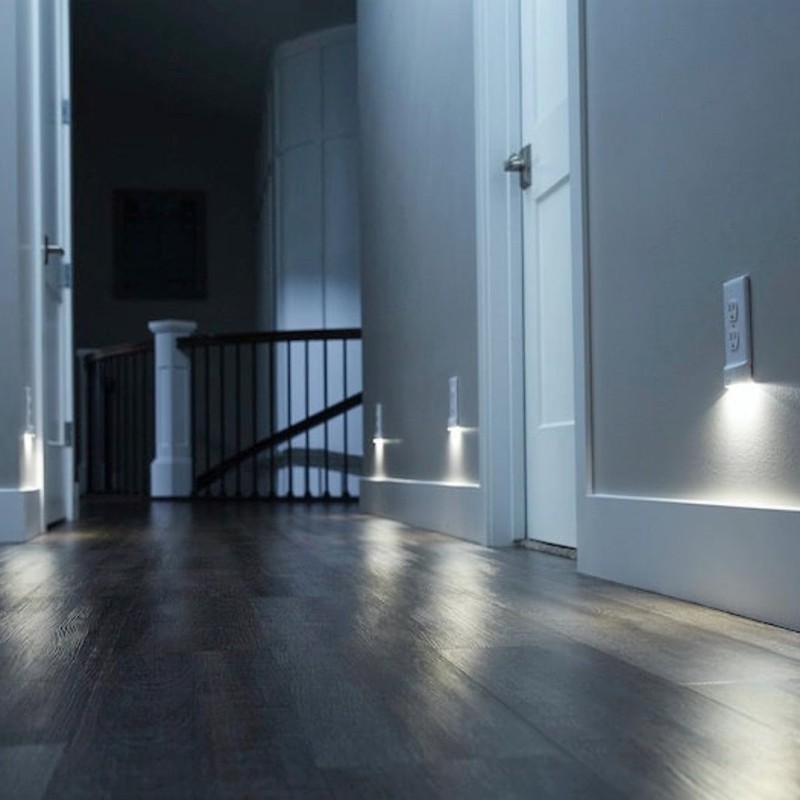 SnapPower 2 Pack MotionLight [for GFCI Outlets] - Motion Detecting