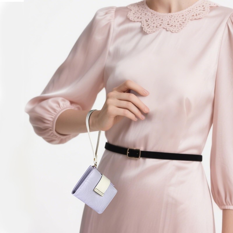 MultiValue Womens Wallet, Slim Small Wallet Embossed Flower Wristlet Wallets