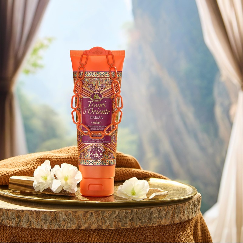 Tesori d'Oriente - Karma Sweet and Energising Shower Bath 500