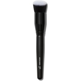 e.l.f. Camo Liquid Blush Brush, Angled Blush Brush Ideal For Applying & Blending Colors On Cheeks, Soft, Dense Bristles, Vegan & Cruelty-free