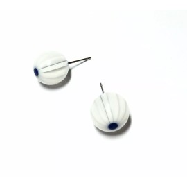 White Daisy Flower Ball Stud Earrings