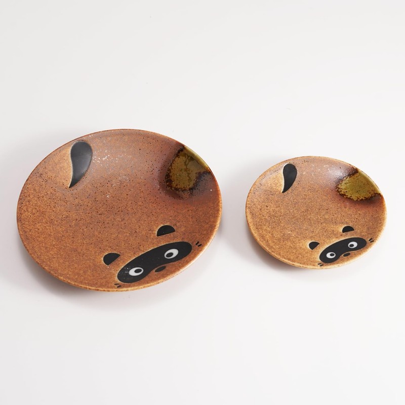 Fukubeya Mino Ware Raccoon Plates, Set of 4, Made in