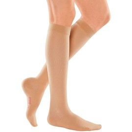medi Travel Women Compression Stockings Knee Socks | Active Travel Socks with Soft Edge | KKL1 | Size S | Caramel | Closed Lace | Short, caramel