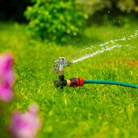 Relaxdays Impulse Sprinkler Metal, Irrigation of Large Areas up to 530 m², 13 m Range, 20-360°, Lawn Sprinkler, Black