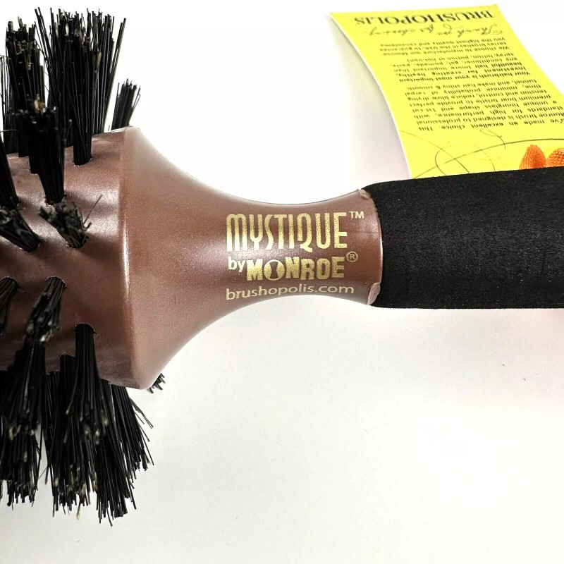 Brushopolis Boar Bristle & Nylon Round Styling Brush Hourglass Straightening