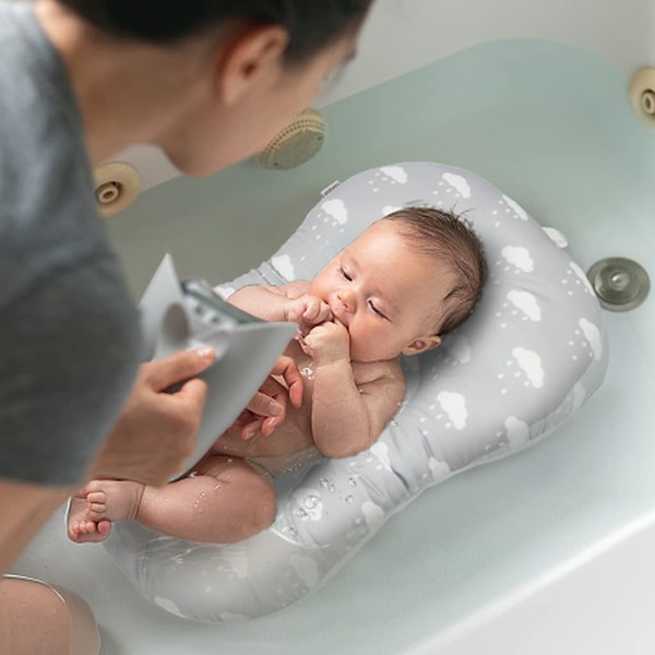 KAKIBLIN - Tapete de baño para bebé, suave y antideslizante, almohada de baño de 0 a 6 meses, color nube