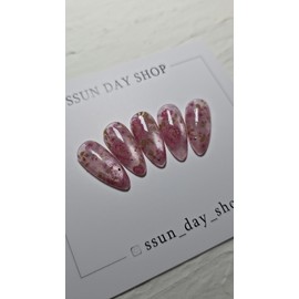 Vintage Rose Nails - Please inquire for short & long types / 빈티지로즈 네일 - 숏&롱 타입은 문의주세요