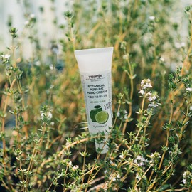 Yuanjae Shea Butter Hand Cream Lemon Lime, 27g, 1 piece / 유안재 시어버터 핸드크림 레몬라임, 27g, 1개