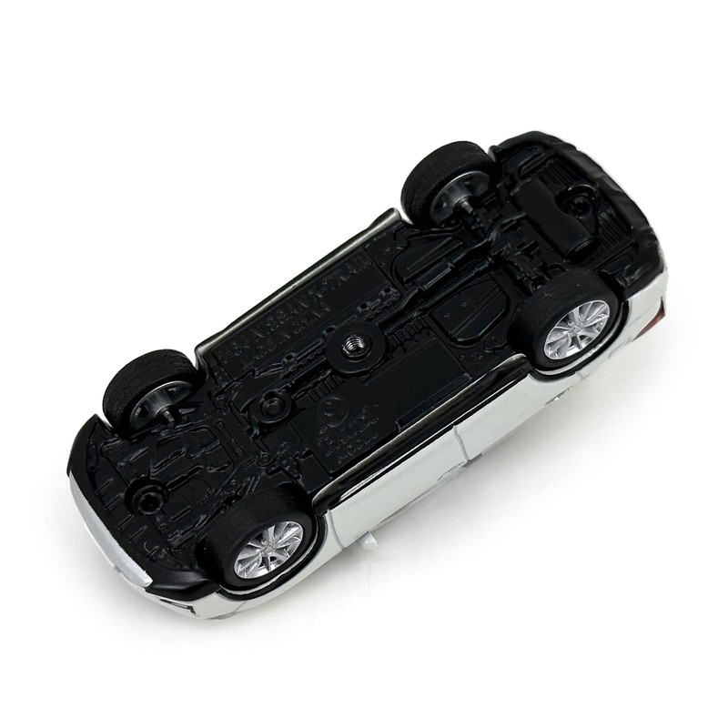 Paudi Model 1/64 X-Trail 2018 Complete White Mini Car