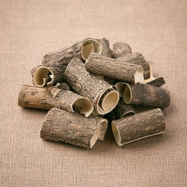 국산 오가피나무껍질 100g 껍데기 진오가피 말린 건조 건 손딜 한방 차 오갈피 약초 Korean Angelica Root Bark 100g Dried Herbal Tea