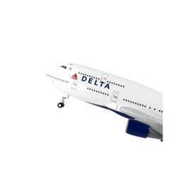 Daron Skymarks Delta 747-400 Airplane Model Building Kit with Gear, 1/200-Scale , White