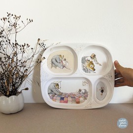 4 Compartment Tray for Children from 6 Months Melamine BPA Free 24 x 21 cm Dishwasher Safe - Petit Day Paris