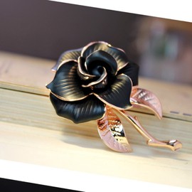 Rose Gold Flower Brooch Black White Rose Petals Brooches & Pins for Women (Black)