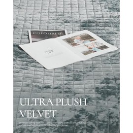 dennylife Luxury Velvet King Quilt Set, Ultra Soft Lightweight Velvet Comforter Set, Oversized Bedspread Coverlet with 2 Shams Diamond Pattern, for All Season (Deep Blue)