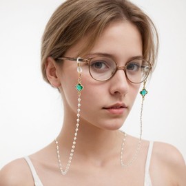 WOZEAH Eyeglass Chain for Women Stylish - Four Leaf Clover Beaded Glasses Chain, Sunglasses Lanyard for Reading Glasses Strap（FourLeafClover Green）