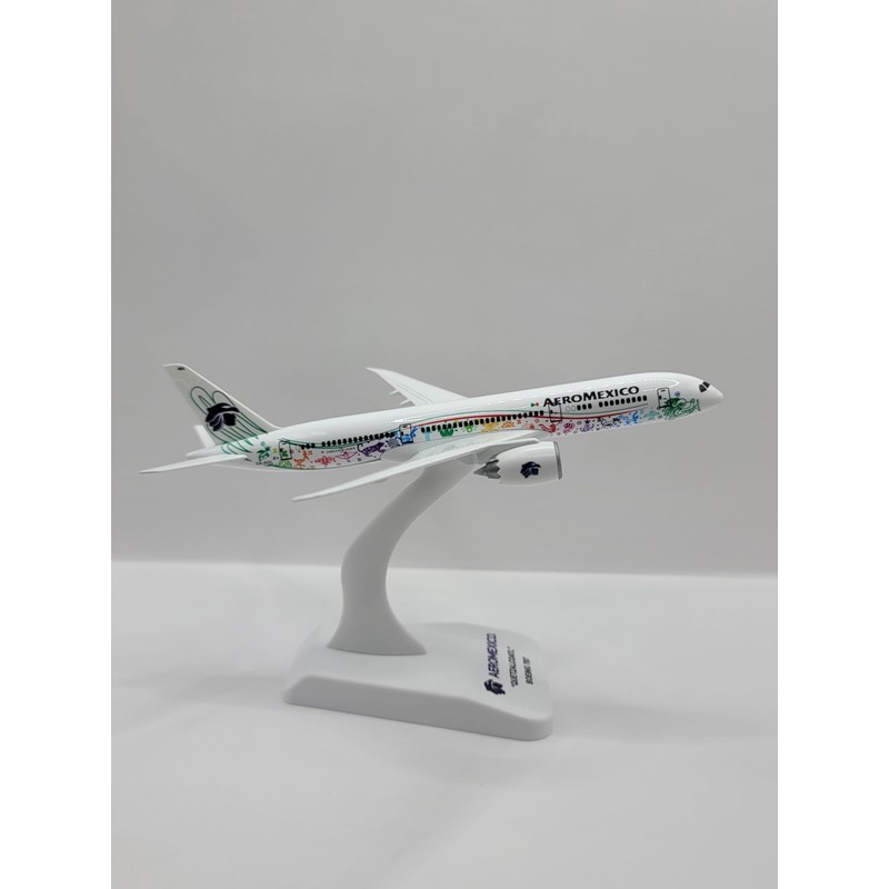 Gualdron Models Avión a Escala Quetzalcoatl Aeromexico Dreamliner Boeing 787