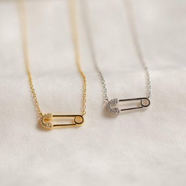 Safety Pin Necklace Silver Dainty Gold Chain Necklace Paparclip Chain Necklace Simple Charm Necklaces for Women