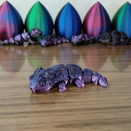 Baby Bearded Dragon, Articulated Figure, Mystery Colors and Egg Option, 3dPrinted - Mystery Egg: Galaxy Series *without* Mystery Egg