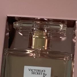 Victoria's Secret Love Eau De Parfum Travel Size Perfume Spray 1 oz Sealed Box