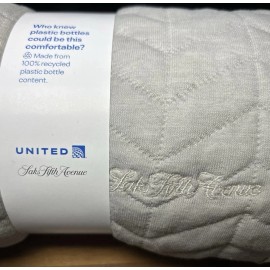 UNITED Polaris Business First SAKS FIFTH AVENUE Gray Duvet Blanket NEW/SEALED