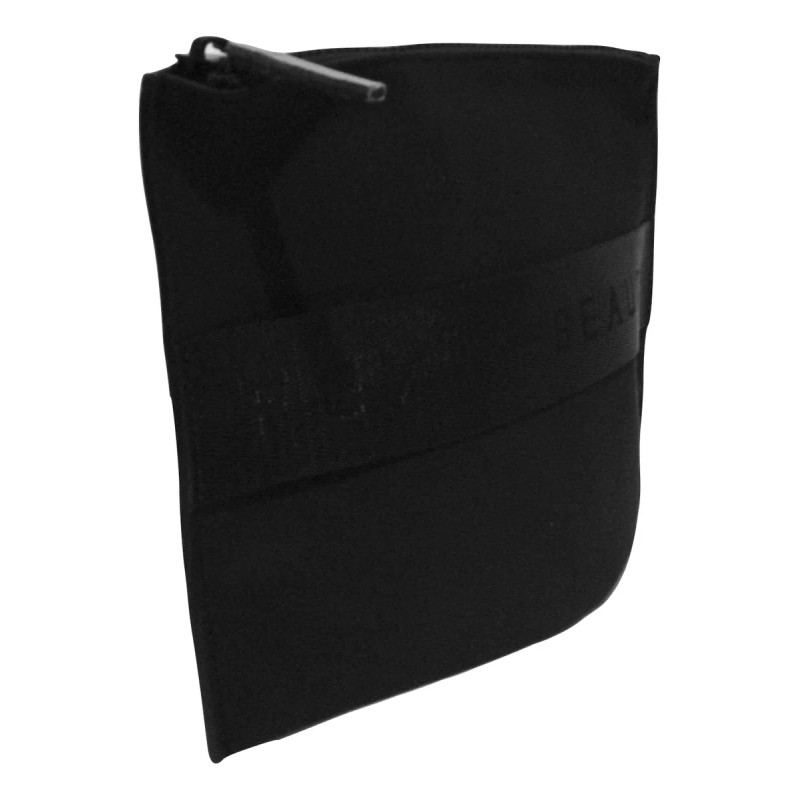 Fenty Beauty Matte Black Clutch Makeup Bag Cosmetiquera Negro Liso