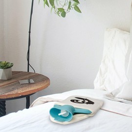 Mr. & Mrs. Panda Hot Water Bottle Skunk Handstand - Gift, Predator, Stinker, Hot Water Bottle Cover, Grain Cushion, Heat Cushion, Playground, Children's Hot Water Bottle, Skunk