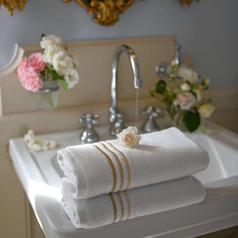 Villa Cotton 100% Turkish Cotton Embroidered Towel - Soft Five-Star