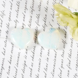 Soulnioi Healing Crystal Opal Crystal Heart Stone Mini Love Pocket Stone Tumbled Worry Stone for Reiki Meditation Therapy Stress Relief Home Decor - 2 Pieces 20 mm