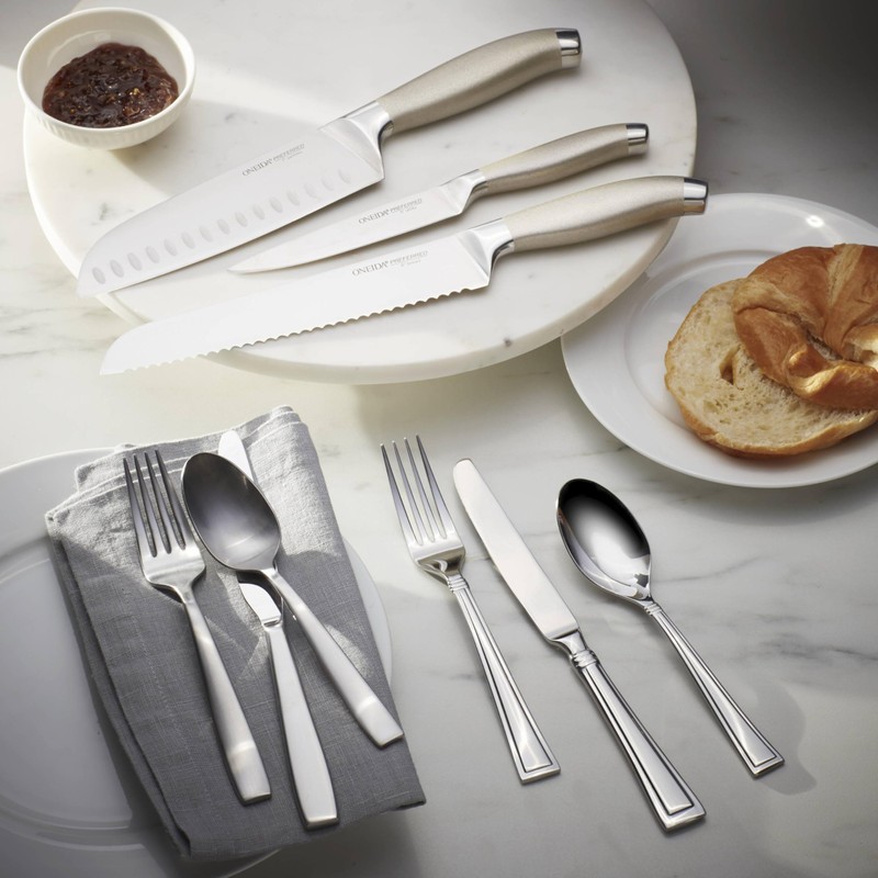 Oneida Everdine 20 Piece Everyday Flatware Set, Service for 4