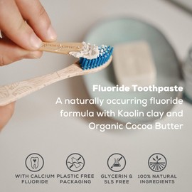 interdental Georganics 60ml Fluoride English Peppermint Toothpaste - Pack of 1