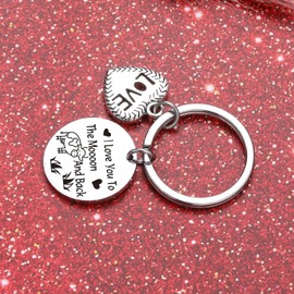 ZQEOU Cowboy Gift Crazy Cow Lady Gift Aunt Keychain Cow Farmer Keyring Cow Mom Keychain Cow Jewelry Girlfriend Jewelry Cow Whisperer Keychain Cow Dad Jewelry