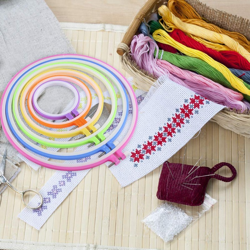 Caydo 6 Pieces Embroidery Hoops and 15 Needles, Plastic Circle