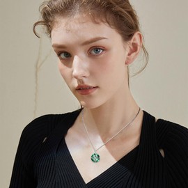 Nudo de Bruja Plata 925 Original Malachite Witches Knot Necklace Sterling Silver Celtic Knot Pentagram Moon Pagan Necklace Witchy Jewelry for Women Amuletos de Proteccion de Brujeria