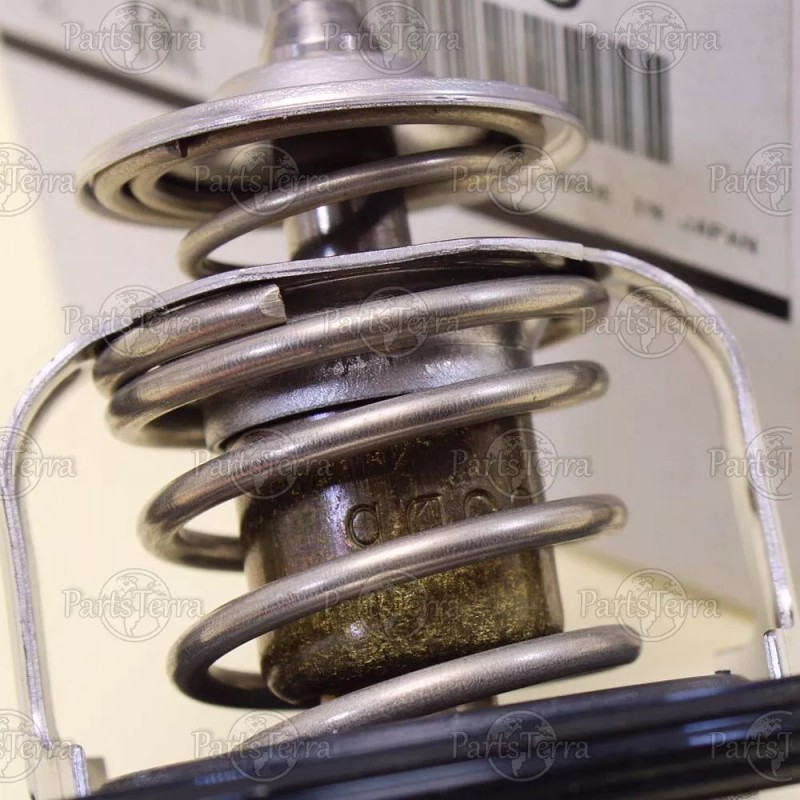 Mitsubishi New Genuine OEM MITSUBISHI Engine Coolant Thermostat W /Gasket