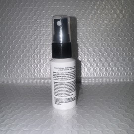 Lolavie Jennifer Aniston Lolavie Glossing Detangler Lightweight Spray 25 ml/0.85 fl.oz