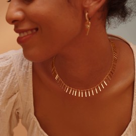 Fettero Cute Choker Necklace for Women Colorful Daisy Flower Choker Cute Chain Choker Necklace Delicate Fashion Gold Dainty Simple Necklace for Women Jewelry Gifts -Snake Chain Tassel