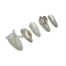 Innocent and sophisticated handmade nail tips - long point (stiletto) / 청순세련 수제네일팁 - 롱 포인트(스틸레토)