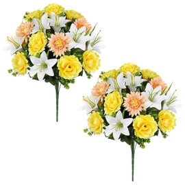 GnFlus - Flores de cementerio para tumba, paquete de 2 decoraciones de cementerio para tumbas, flores amarillas, rosas y lirios, crisantemo, ramo de flores artificiales de seda para exteriores