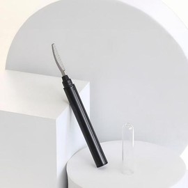 Eyelash and eyebrow grooming comb brush with lid included / 속눈썹 눈썹 결 정리 빗 브러쉬 뚜껑포함